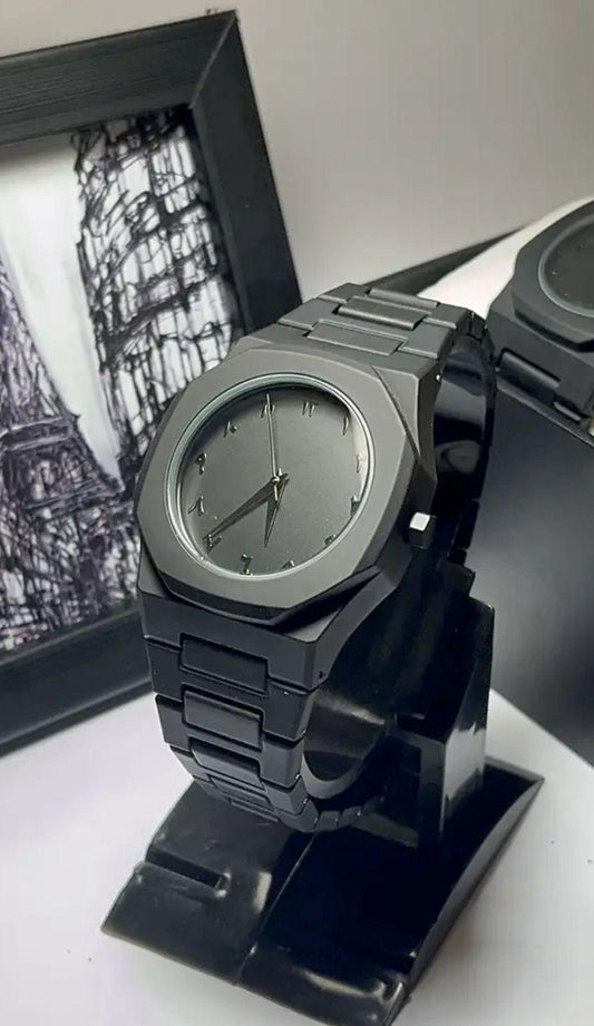 Black Arabic Aura Quartz Watch – Stylish Analog Watch For Men & Boys